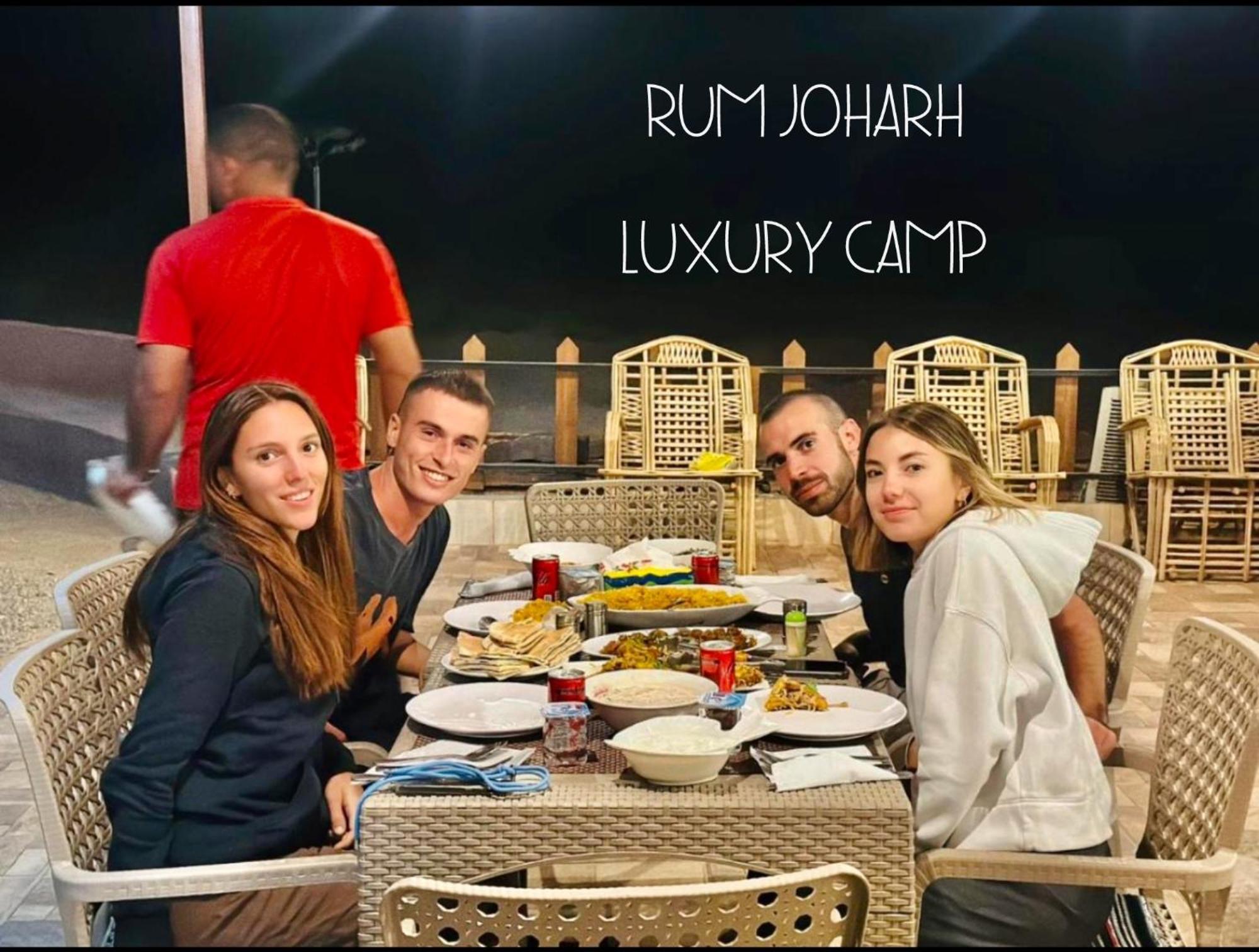 Rum Joharh Luxury Camp Wadi Rum Buitenkant foto